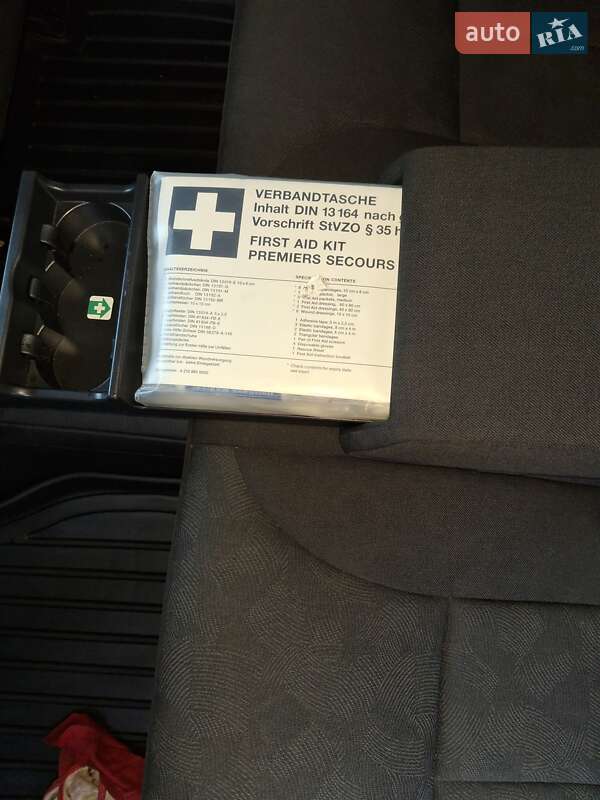 Седан Mercedes-Benz E-Class 2000 в Харкові