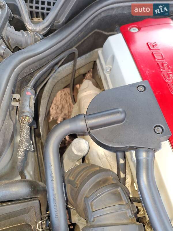 Седан Mercedes-Benz E-Class 2000 в Харкові