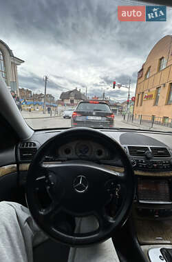 Седан Mercedes-Benz E-Class 2006 в 
