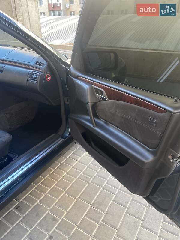 Седан Mercedes-Benz E-Class 1999 в Одессе