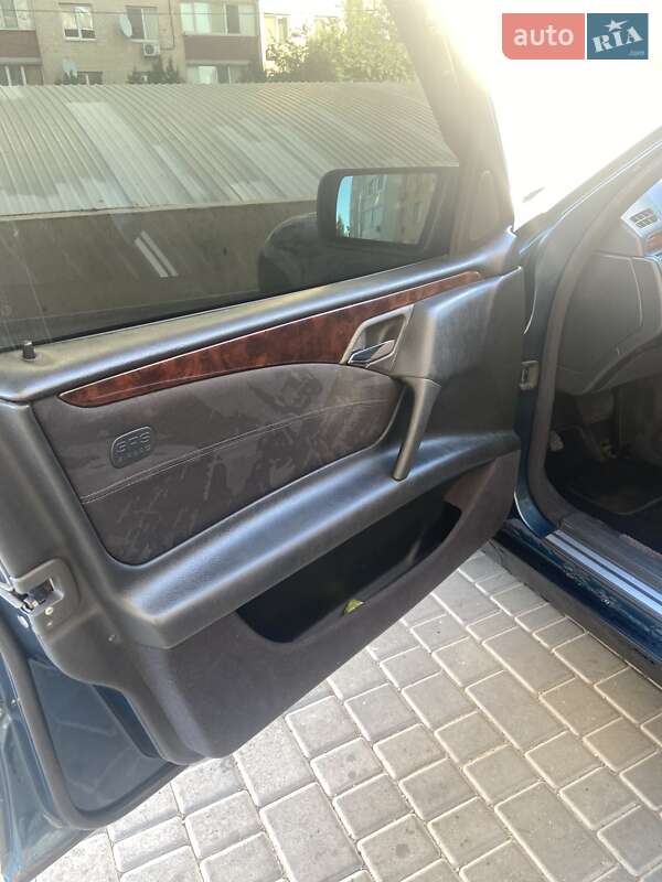 Седан Mercedes-Benz E-Class 1999 в Одессе