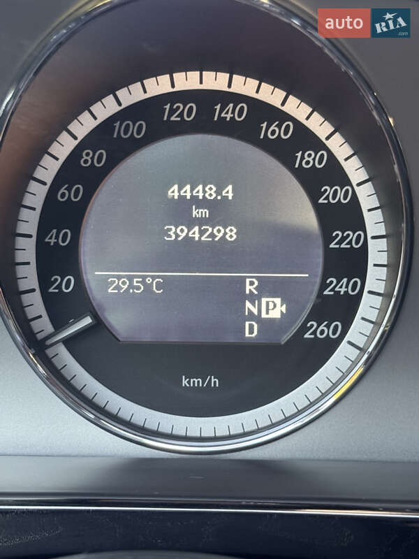 Универсал Mercedes-Benz E-Class 2011 в Городке фото 8 Универсал Mercedes-Benz E-Class 2011 в Городке