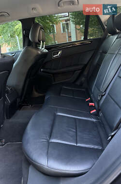 Универсал Mercedes-Benz E-Class 2011 в 