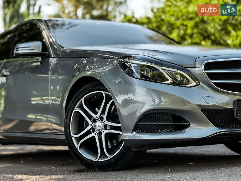 Седан Mercedes-Benz E-Class 2015 в Ровно фото 4 Седан Mercedes-Benz E-Class 2015 в Ровно