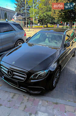 Универсал Mercedes-Benz E-Class 2018 в 