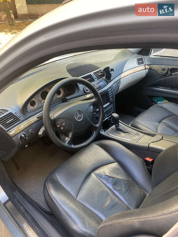 Универсал Mercedes-Benz E-Class 2003 в Киеве