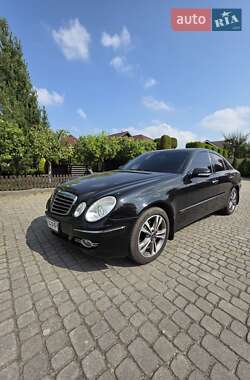 Седан Mercedes-Benz E-Class 2006 в Львові