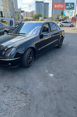 Седан Mercedes-Benz E-Class 2005 в Одесі