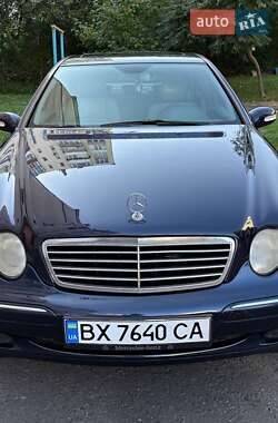 Седан Mercedes-Benz E-Class 2000 в Хмельницком