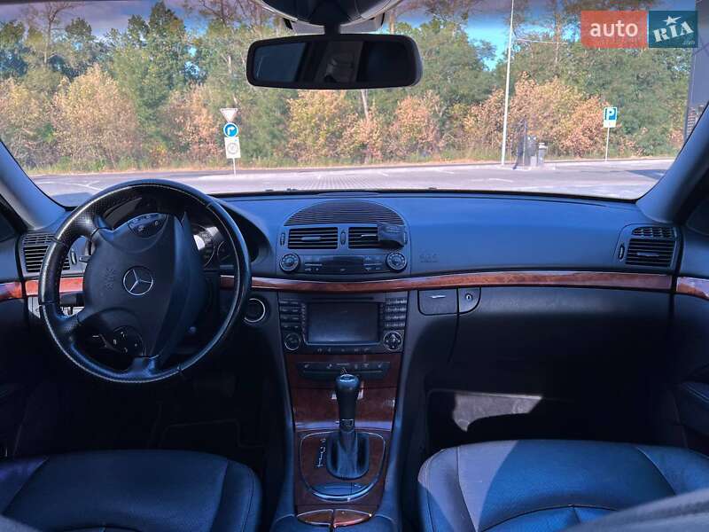 Седан Mercedes-Benz E-Class 2004 в Белой Церкви