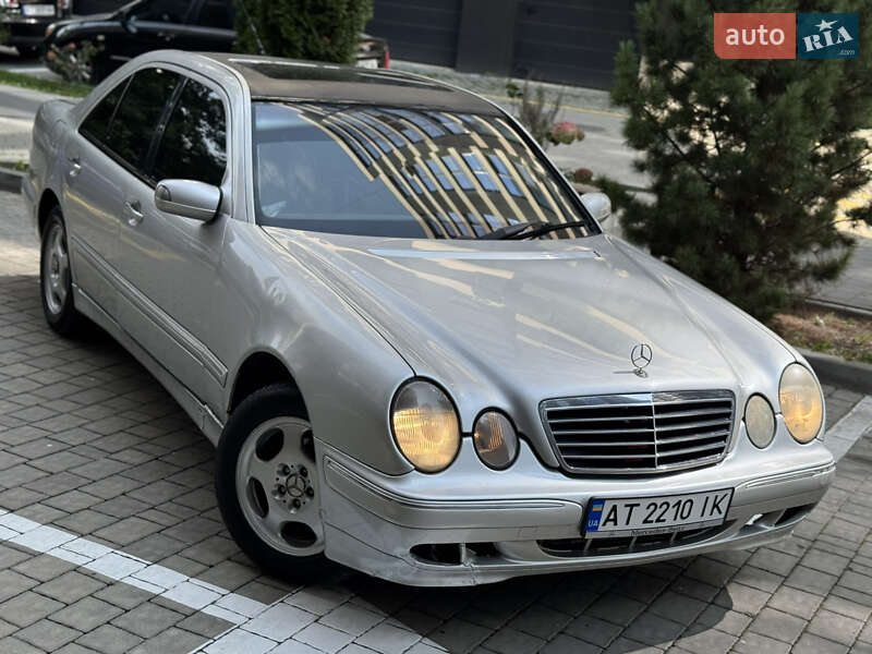 Mercedes-Benz E-Class 1996