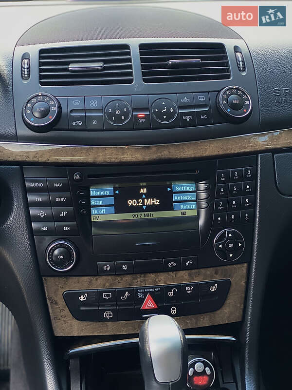 Универсал Mercedes-Benz E-Class 2005 в Черновцах фото 13 Универсал Mercedes-Benz E-Class 2005 в Черновцах