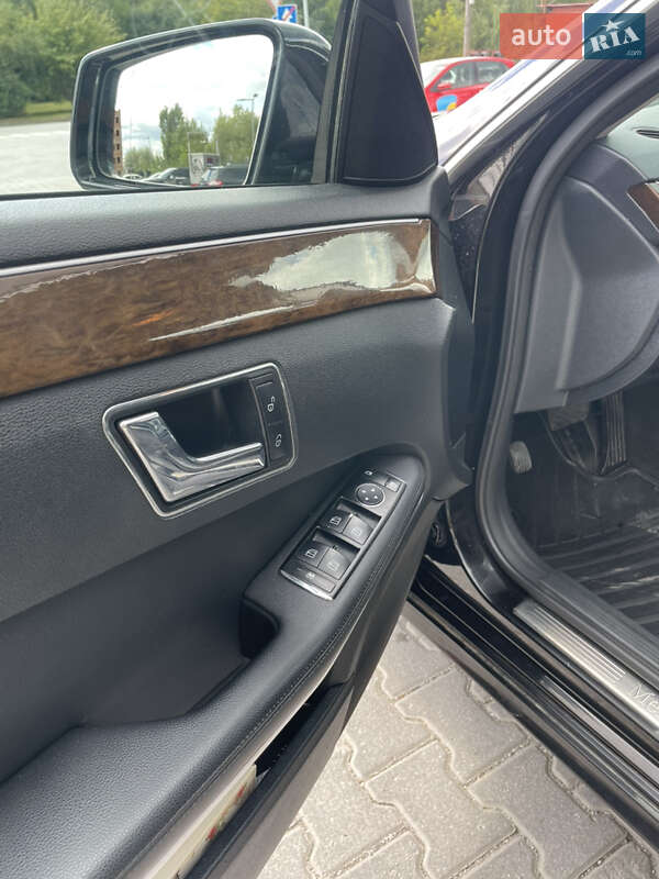 Седан Mercedes-Benz E-Class 2009 в Хмельницком