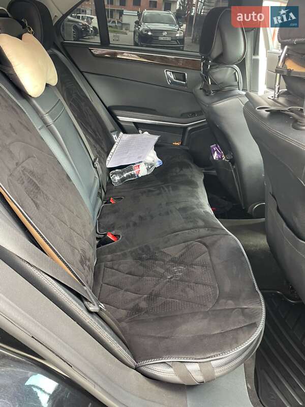 Седан Mercedes-Benz E-Class 2009 в Хмельницком