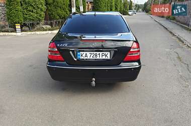 Седан Mercedes-Benz E-Class 2005 в 