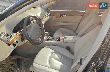 Седан Mercedes-Benz E-Class 2005 в 