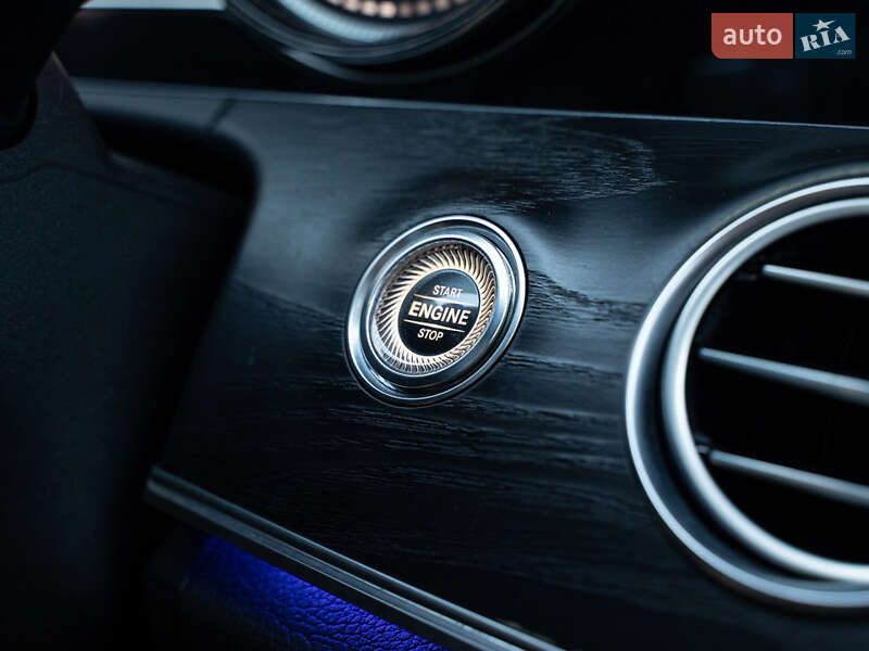 Седан Mercedes-Benz E-Class 2017 в Одесі