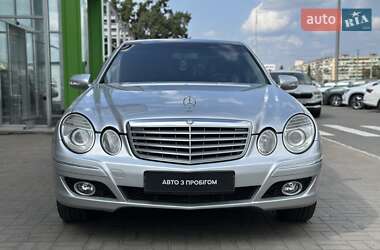 Седан Mercedes-Benz E-Class 2008 в 