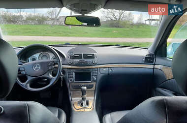 Седан Mercedes-Benz E-Class 2009 в 