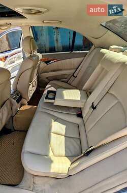 Седан Mercedes-Benz E-Class 2004 в 