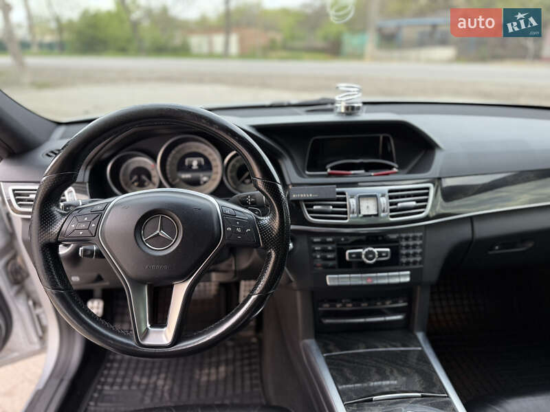 Седан Mercedes-Benz E-Class 2014 в Николаеве фото 20 Седан Mercedes-Benz E-Class 2014 в Николаеве
