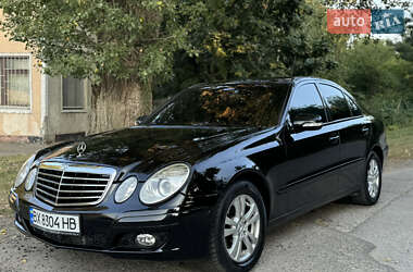 Седан Mercedes-Benz E-Class 2008 в Хмельницком