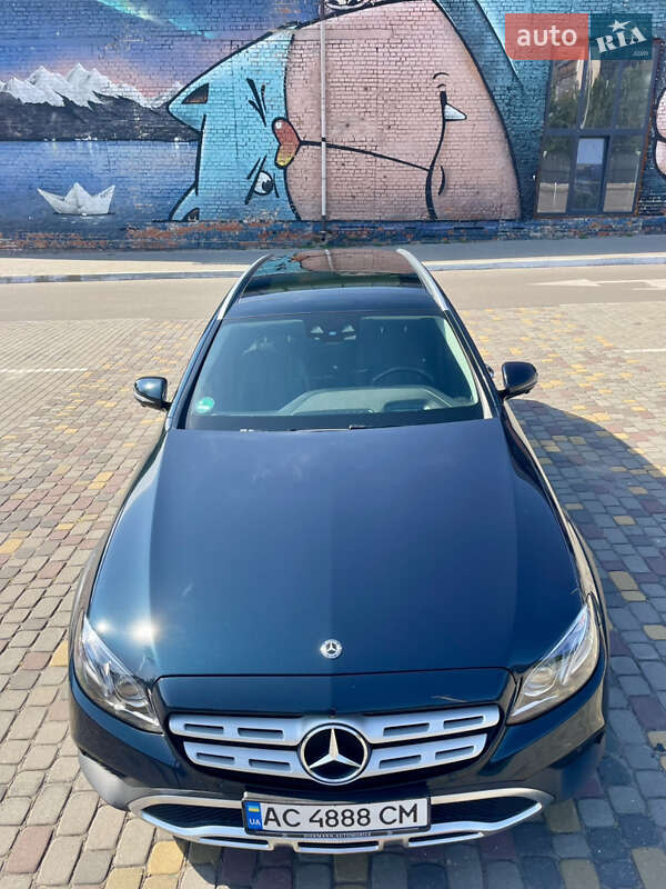 Універсал Mercedes-Benz E-Class 2017 в Луцьку