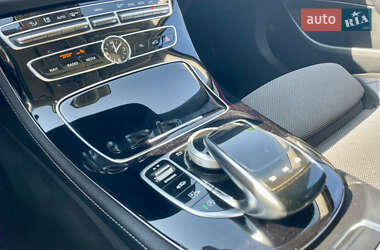 Универсал Mercedes-Benz E-Class 2017 в 
