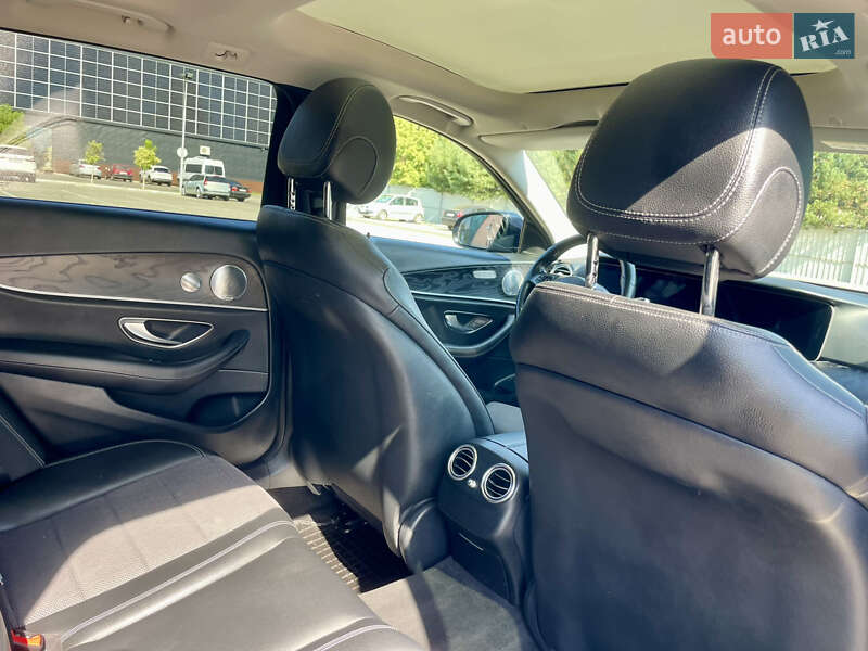Універсал Mercedes-Benz E-Class 2017 в Луцьку