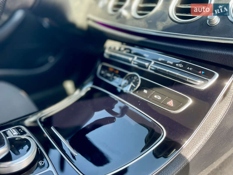 Універсал Mercedes-Benz E-Class 2017 в Луцьку