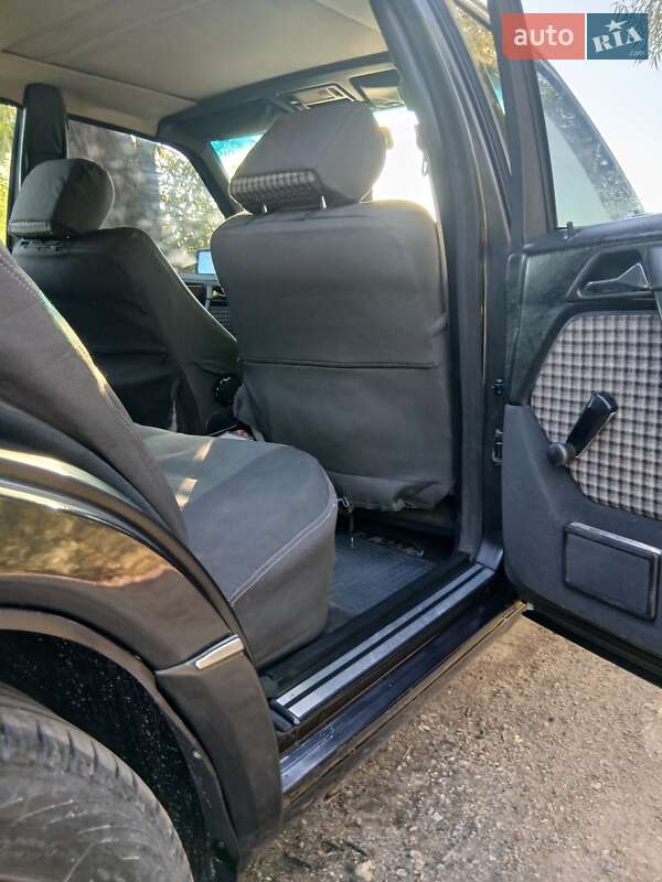 Седан Mercedes-Benz E-Class 1993 в Виннице