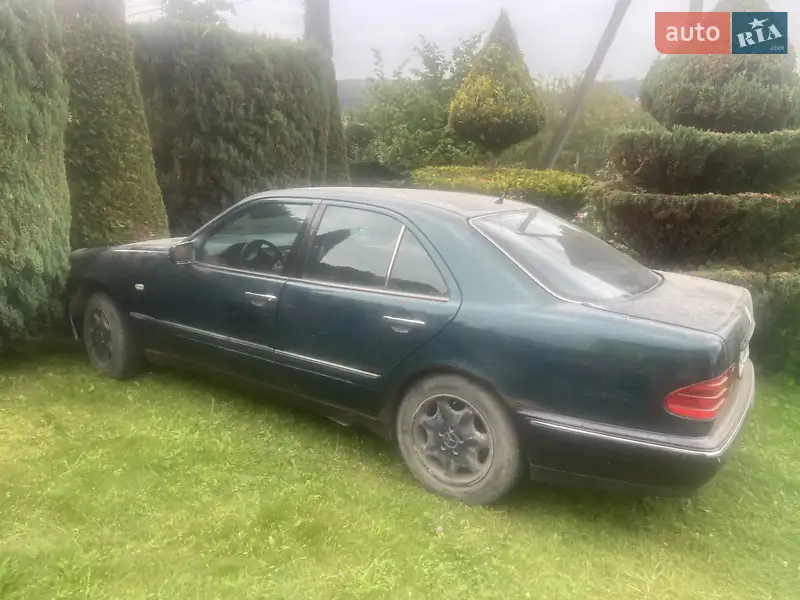 Mercedes-Benz E-Class 1997