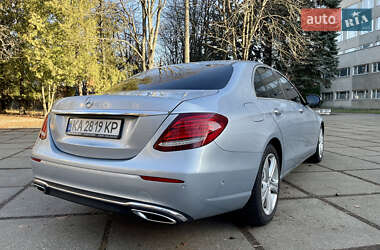 Седан Mercedes-Benz E-Class 2016 в 