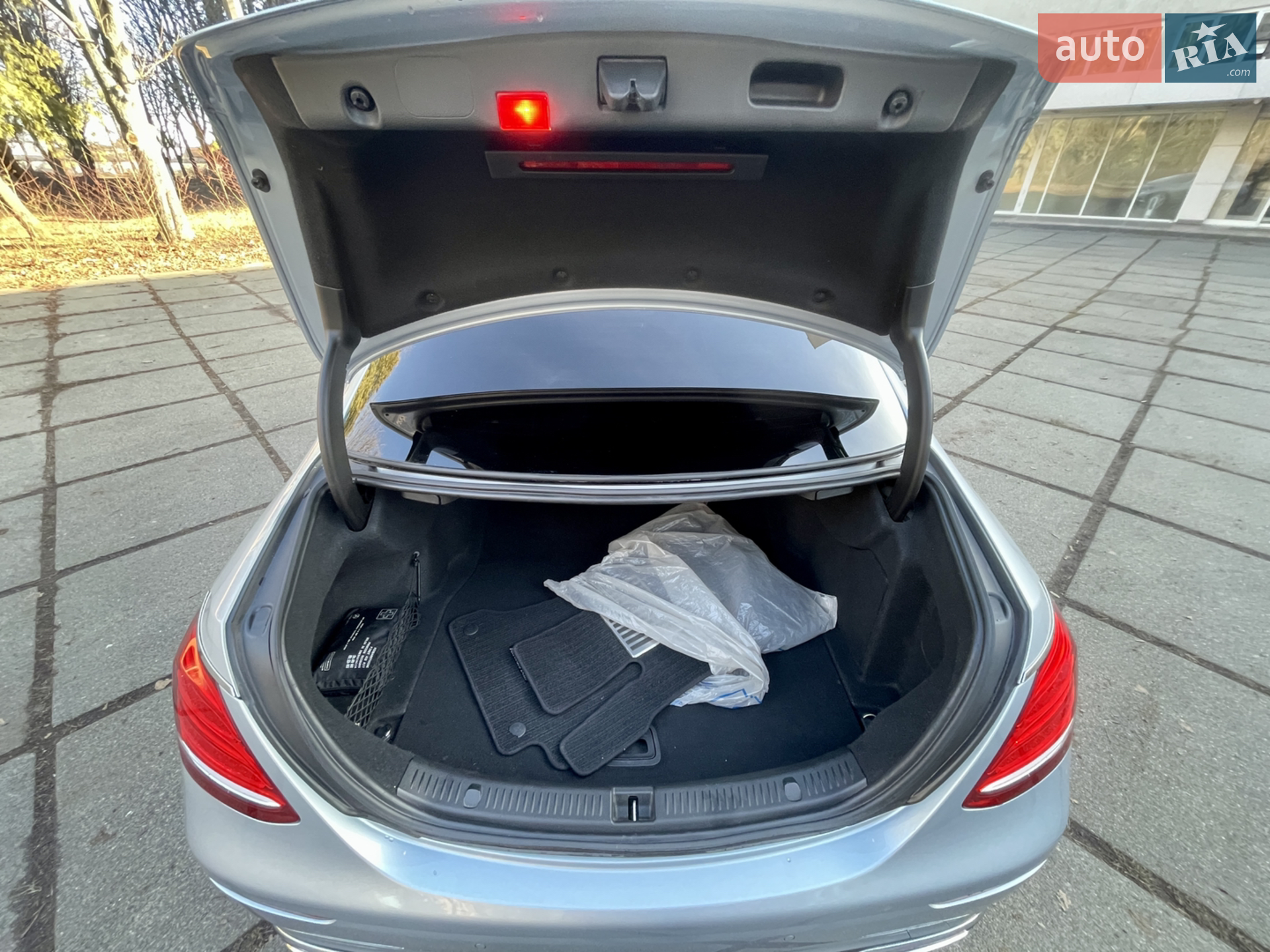 2016 Mercedes-Benz E-klasse - мініатюра 42