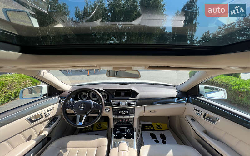 Седан Mercedes-Benz E-Class 2014 в Львове