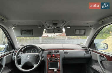Седан Mercedes-Benz E-Class 2000 в 