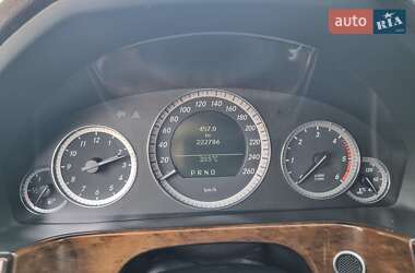 Седан Mercedes-Benz E-Class 2010 в 