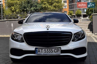 Седан Mercedes-Benz E-Class 2018 в 