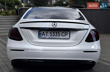Седан Mercedes-Benz E-Class 2018 в 