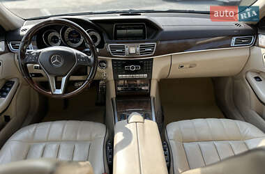 Седан Mercedes-Benz E-Class 2013 в 