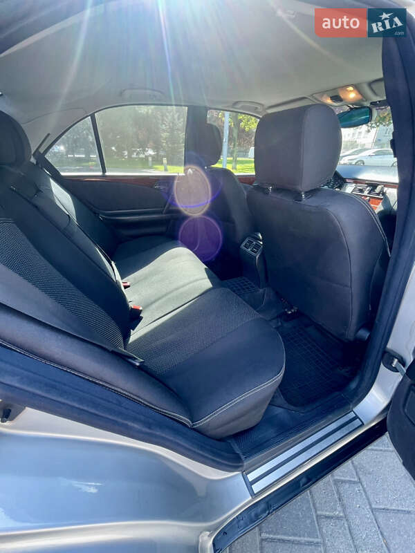 Седан Mercedes-Benz E-Class 1999 в Днепре