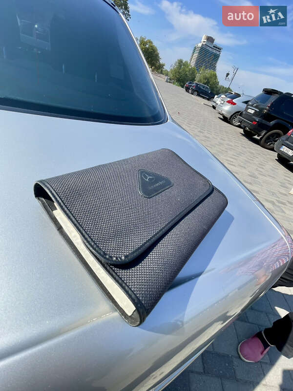 Седан Mercedes-Benz E-Class 1999 в Днепре