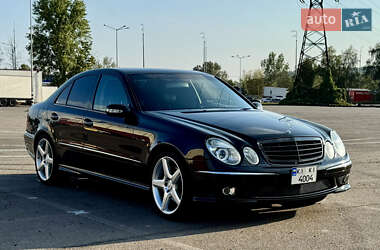 Седан Mercedes-Benz E-Class 2004 в Києві