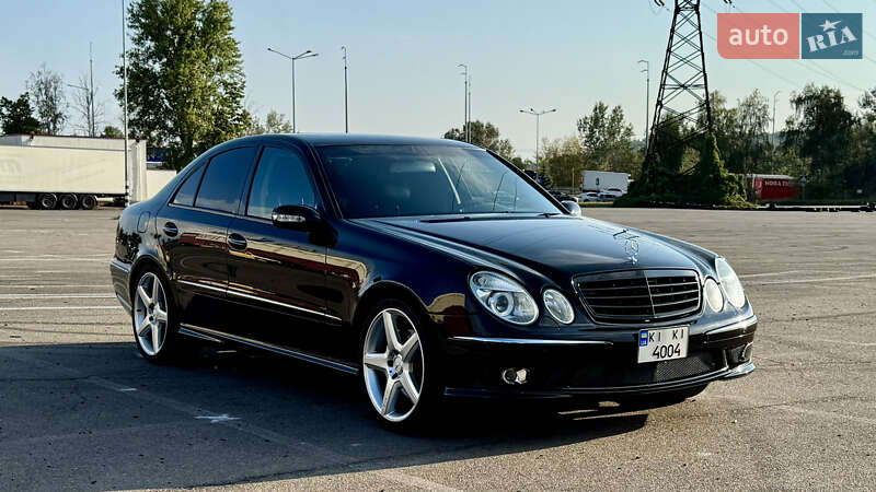 Седан Mercedes-Benz E-Class 2004 в 