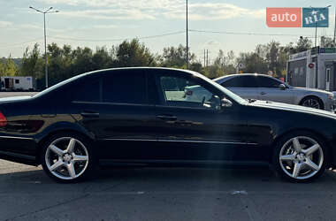 Седан Mercedes-Benz E-Class 2004 в Києві