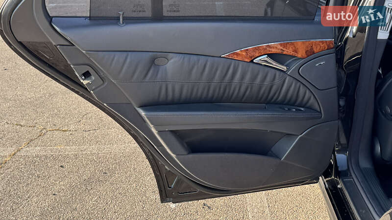 Седан Mercedes-Benz E-Class 2004 в Киеве