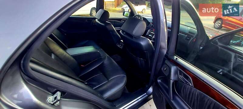 Седан Mercedes-Benz E-Class 1999 в Запорожье