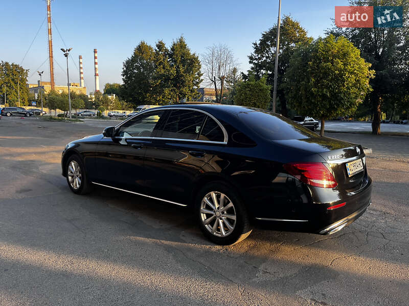 Седан Mercedes-Benz E-Class 2016 в Луцьку