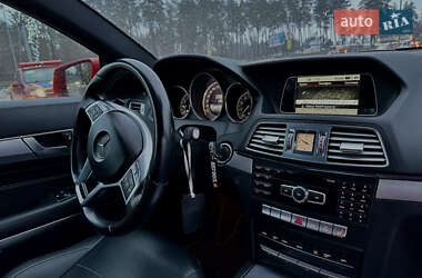 Купе Mercedes-Benz E-Class 2013 в 