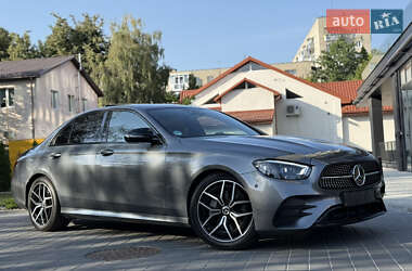Седан Mercedes-Benz E-Class 2023 в 